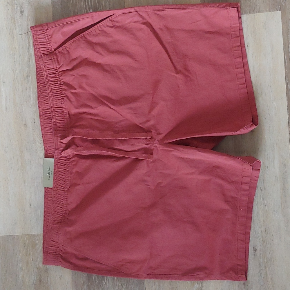 NWT Goodfellow & Co Men's Everyday Shorts Red Size XXL